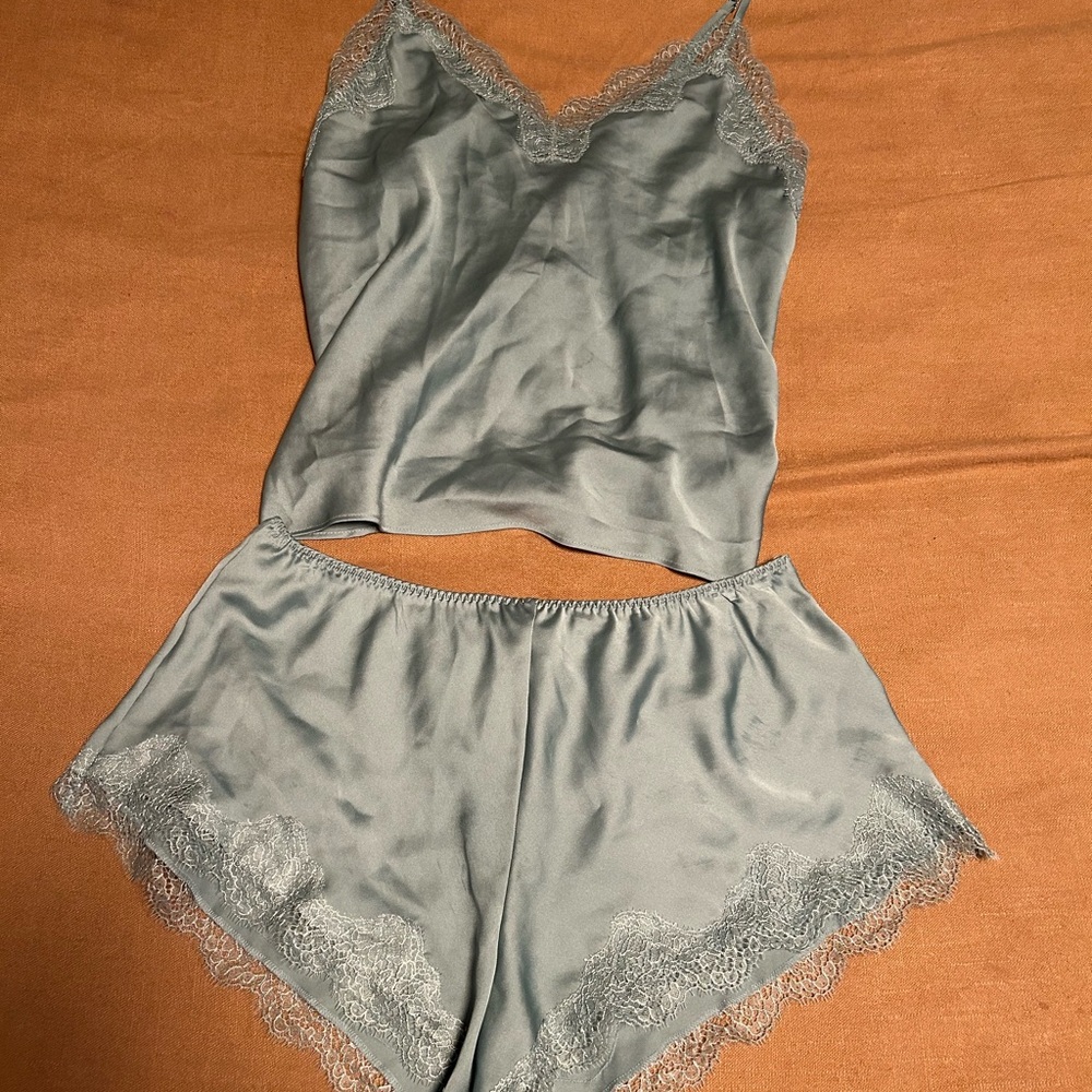 ⭐️ Victoria's Secret Blue Lace Pajama Set
